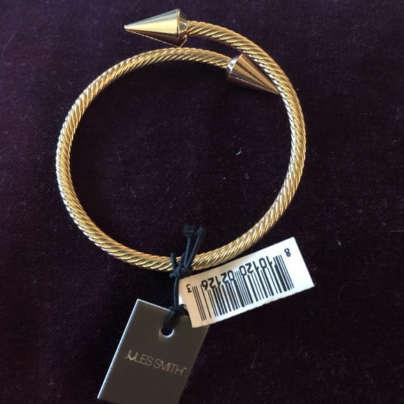 Jules Smith Gold Bracelet - Picture 3 of 5